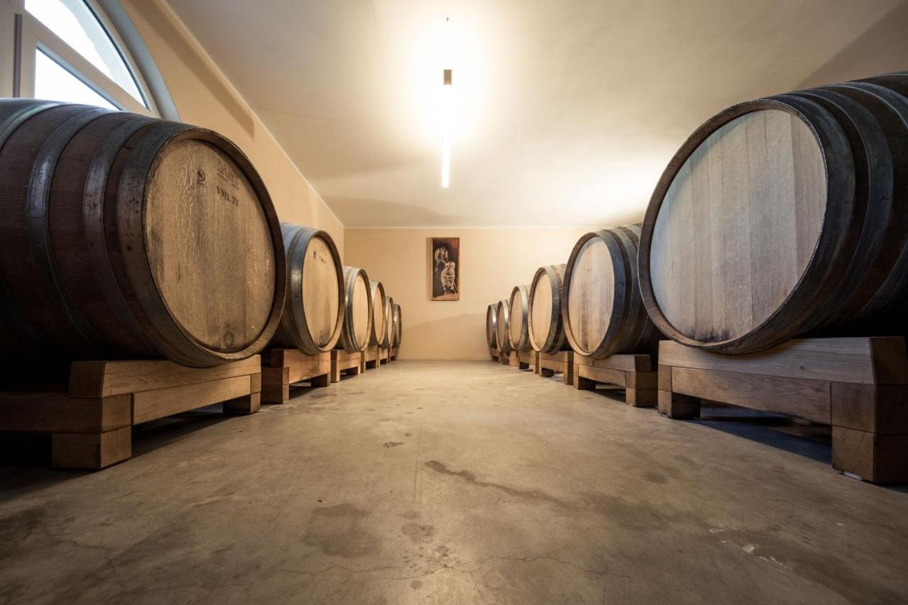 Weingut Dona Villa Eppan an der Weinstraße Buitenkant foto