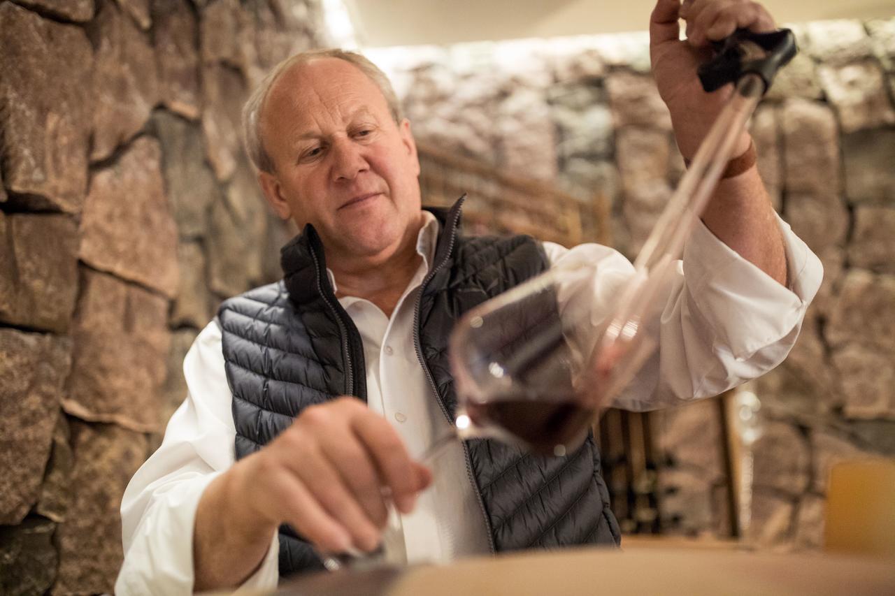 Weingut Dona Villa Eppan an der Weinstraße Buitenkant foto